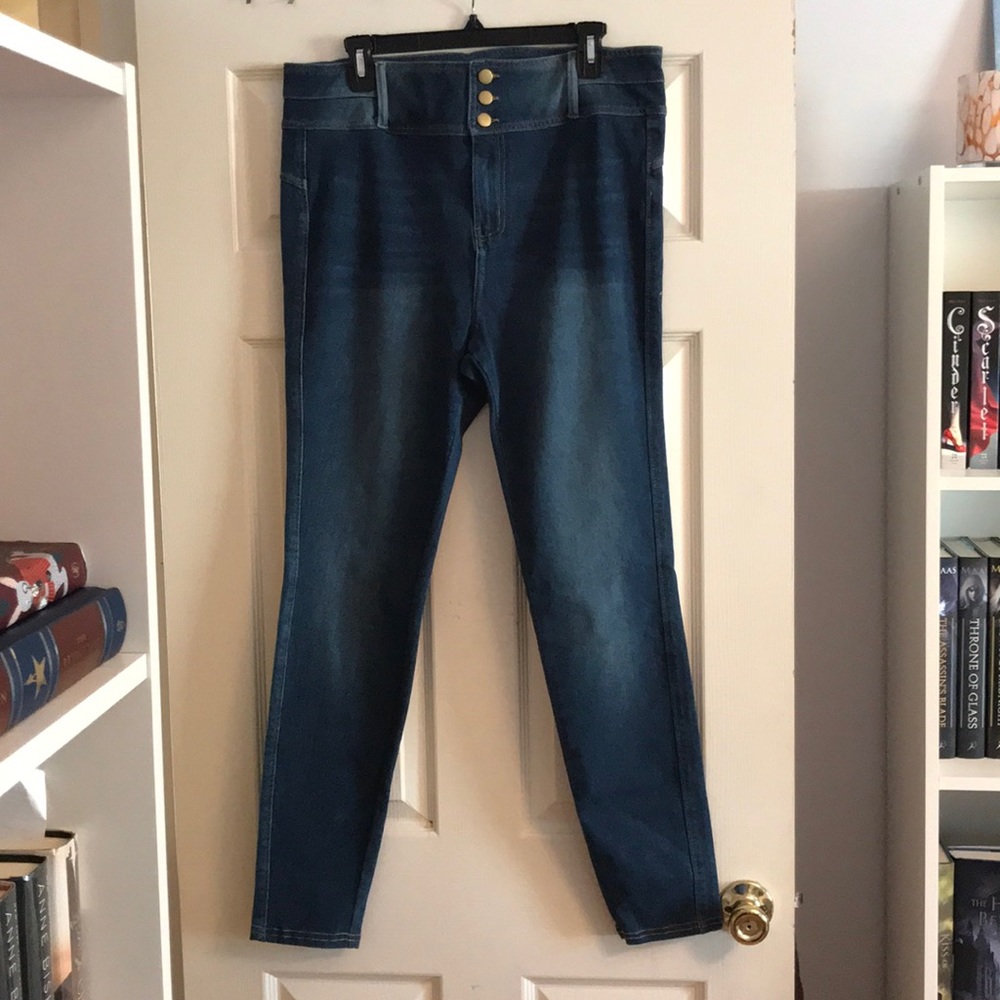 Plus Size High Waisted Jeggings NEVER BEEN WORN